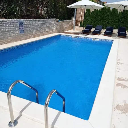 Tinno M Apartment *