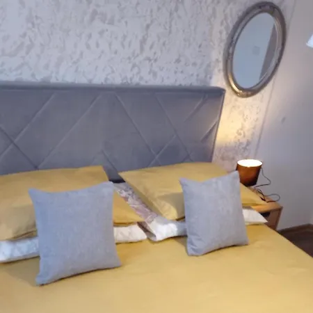 Apartment Tinno M