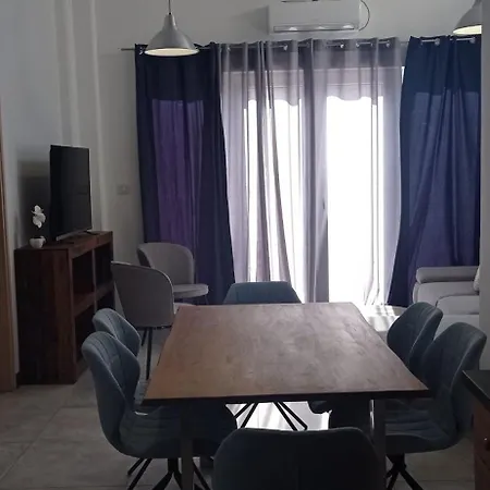 Tinno M Lägenhet *
