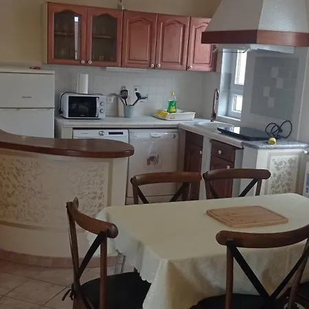 Tinno M Apartment Pula