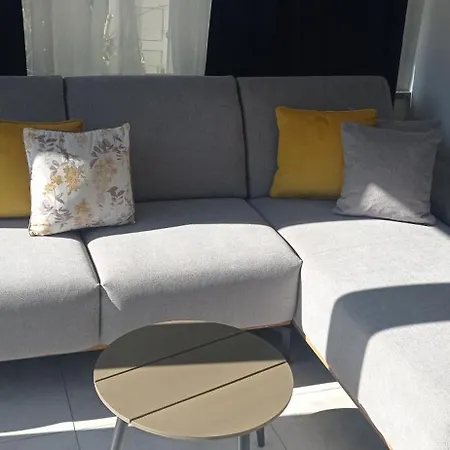 Tinno M Apartamento Pula