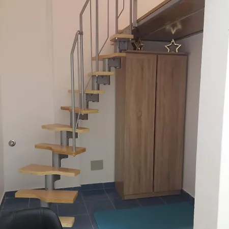 Tinno M Apartamento Pula