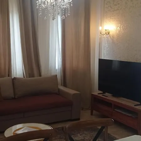 Tinno M Apartamento Pula